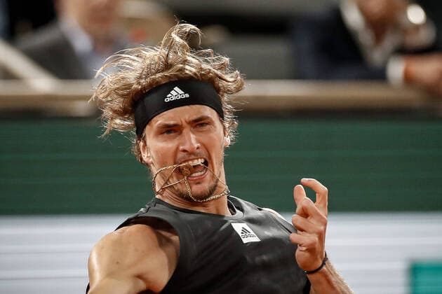 Demi-finale Hommes entre Rafael NADAL (ESP) et Alexander ZVEREV (GER) TENNIS : Roland Garros 2022 - 03 06 2022 AurelienMorissard Panoramic 