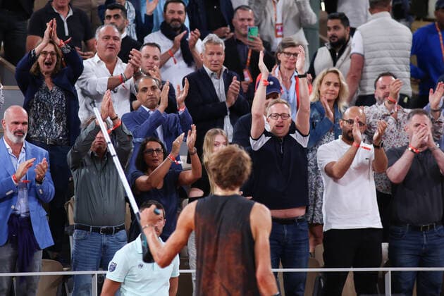 2022 French Open - Day Thirteen Alexander Zverev injury during his match against Rafael Nadal on Philipe Chatrier court in the 2022 French Open semi-finals. PARIS France  Copyright: xIbrahimxEzzatx originalFilename:ezzat-notitle220603_npj5z.jpg