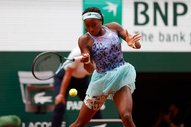 04 06 2022, Tennis, French Open 2022 Roland Garros Final Women Singles Iga Swiatek POL Coco Gauff USA , FRA, Paris, Roland Garros Picture v li Coco Gauff USA Copyright: HMBxMedia AntonioxBorga