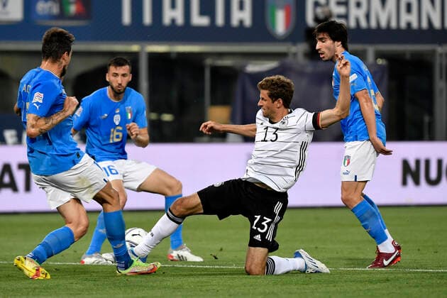 Francesco Acerbi, Bryan Cristante and Sandro Tonali of Italy challenge Thomas Muller of Germany during the Uefa Nations League group 3 football match between Italy and Germany at Renato Dall Ara stadium in Bologna (Italy), June 4th, 2022. Photo Andrea Staccioli Insidefoto andreaxstaccioli
