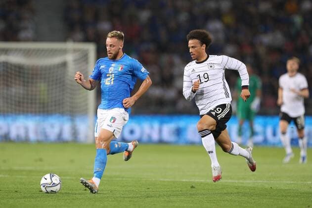 in duel, action, with Ilkay Guendogan 21 Germany , Leroy Sane 19 Germany , Italy vs Germany, UEFA, Nations League, football, 04 06 2022 Bologna Emilia Romagna Italy Copyright: xkolbert-press ChristianxKolbertx