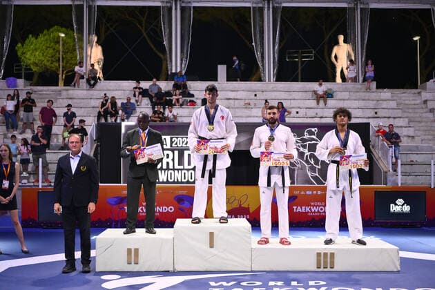 Sport Bilder des Tages June 4, 2022, Rome, Italy: Emre Kutalmis ATESLI (TUR), Caden CUNNINGHAM (GBR), Cheick Sallah CISSE (CIV) and Dejan GEORGIEVSKI (MKD) during SF and F round of World Taekwondo Grand Prix at Foro Italico, Nicola Pietrangeli Stadium, 4th June 2022, Rome, Italy. Taekwondo - World Taekwondo Roma Grand Prix (day2), Rome, Italy - ZUMAl164 20220604_zsa_l164_073 Copyright: xDomenicoxCippitellix