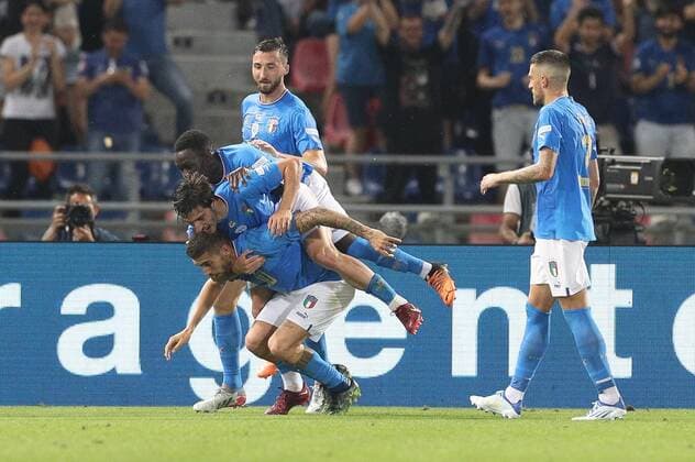 Goal celebration by Lorenzo Pellegrini 10 Italy to 1 0, Italy vs Germany, UEFA, Nations League, Football, 04 06 2022 Bologna Emilia Romagna Italy Copyright: xkolbert-press ChristianxKolbertx