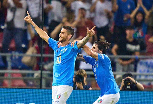 Lorenzo Pellegrini, ITA 10 celebrates his goal, happy, laugh, celebration, 1-0 in the UEFA Nations League 2022 match ITALY - GERMANY in Season 2022 2023 on Juni 04, 2022 in Bologna, Italy.