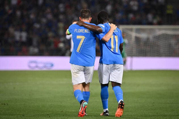 Photo Massimo Paolone LaPresse june 4, 2022 Bologna, Italy soccer Italy vs Germany - UEFA Nations League League A Group 3 - Renato Dall Ara stadium In the pic: Wilfried Gnonto (Italia) and Alessandro Florenzi (Italia) celebrates after goal of Pellegrini (Italia) 1-0  Copyright: xMassimoxPaolone LaPressex