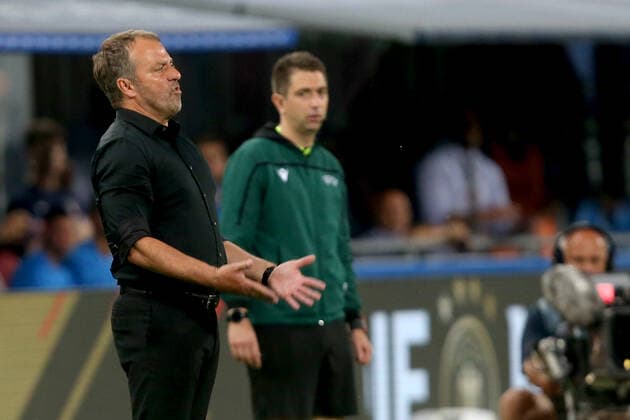 04 06 2022, Bologna, Italy, Renato Dall Ara , Italy vs Germany UEFA Nations League Path A Group 2, coach Hansi Flick Germany gestures, gestures photo H Langer Bologna Renato Dall Ara Emilia Romagna Italy  541_ITAGER20220604_075 Langer-541
