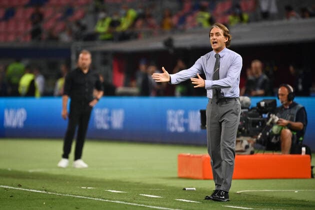 Photo Massimo Paolone LaPresse june 4, 2022 Bologna, Italy soccer Italy vs Germany - UEFA Nations League League A Group 3 - Renato Dall Ara stadium In the pic: Roberto Mancini (Italia) shouts instructions to his players  Copyright: xMassimoxPaolone LaPressex