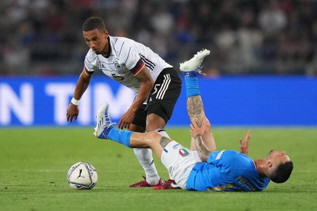 Thilo Kehrer of Germany competes for the ball with Matteo Politano of Italy during the UEFA Nations League match between Italy and Germany at Stadio Dall Ara, Bologna, Italy on 4 June 2022. Copyright: xGiuseppexMaffiax 32320023
