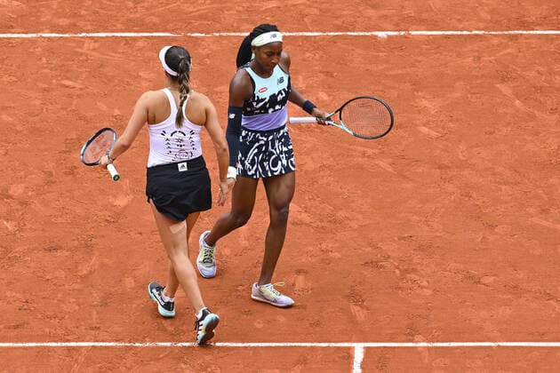 Jessica Pegula (usa) Coco Gauff (usa) TENNIS : Roland Garros 2022 - Finale double femme - 05 06 2022 JBAutissier Panoramic 