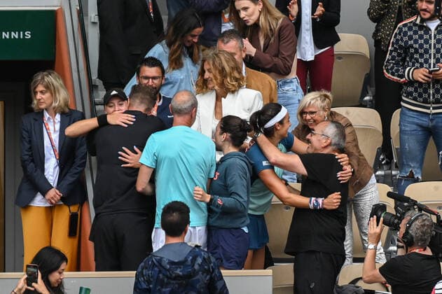 Internationaux de Tennis Roland Garros. Finale double femme. Internationaux de Roland-Garros 2022. Match. Roland-Garros Open 2022. Match.. Caroline Garcia et Kristina Mladenovi gagnent la finale double femmes. 281205 2020-02-10 Paris France  Copyright: xSergexArnalx xStarfacex 0160641029st