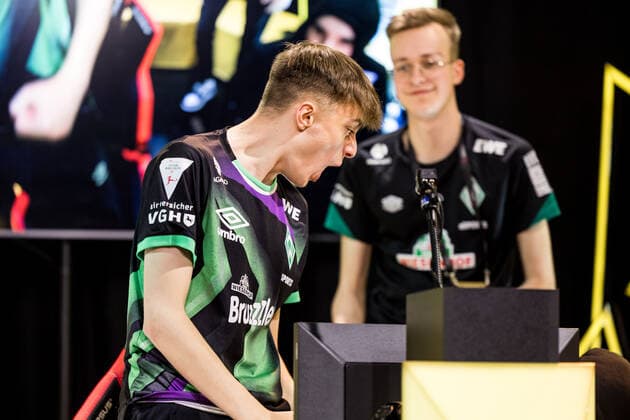 VBL Grand Final by bevestor 05 06 2022 Jamie SVW Chaser Bartel Werder Bremen cheers Virtual Bundesliga Grand Final by bevestor, Koeln, XPOST Copyright: xBEAUTIFULxSPORTS Wunderlx