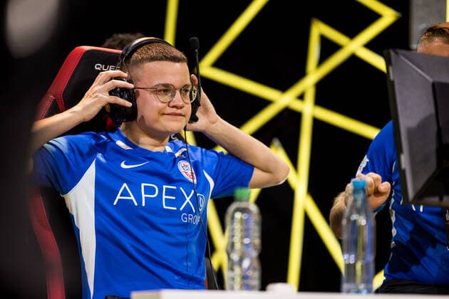 VBL Grand Final by bevestor 05 06 2022 Levy Finn Levyfinn Rieck FC Hansa Rostock frustrated Virtual Bundesliga Grand Final by bevestor, Koeln, XPOST Copyright: xBEAUTIFULxSPORTS Wunderlx