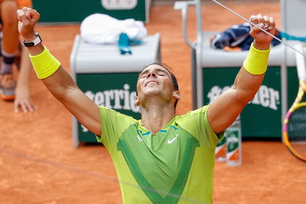 05 06 2022, Tennis, French Open 2022 Roland Garros, FRA, Paris, Roland Garros final men singles Rafael Nadal ESP Casper Ruud NOR picture from left Rafael Nadal ESP jubilating after end of match, winning pose Copyright: HMBxMedia AntonioxBorga