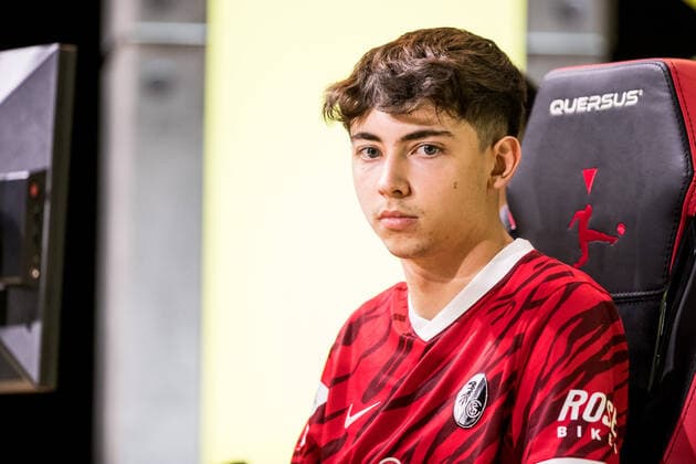 VBL Grand Final by bevestor 05 06 2022 Dylan DullenMIKE Neuhausen SC Freiburg NEO Virtual Bundesliga Grand Final by bevestor, Koeln, XPOST Copyright: xBEAUTIFULxSPORTS Wunderlx