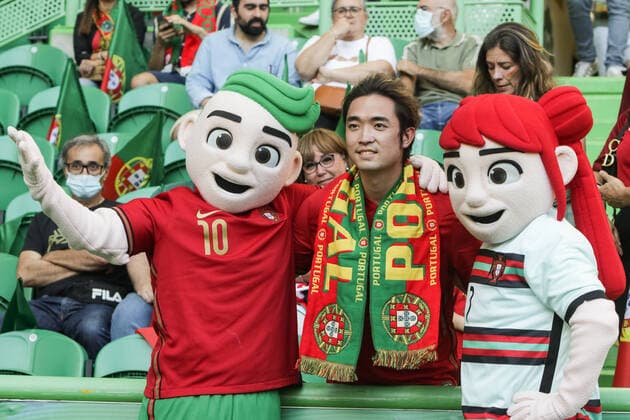 LISBON, PORTUGAL - JUNE 05: fan of Portugal during the UEFA Nations League League A Group 2 match between Portugal and Switzerland at Estadio Jose Alvalade on June 5, 2022 in Lisbon, Portugal. Lisbon Estadio JosÃ Alvalade Lisboa Portugal *** LISBON, PORTUGAL JUNE 05 fan of Portugal during the UEFA Nations League A Group 2 match between Portugal and Switzerland at Estadio Jose Alvalade on June 5, 2022 in Lisbon, Portugal Lisbon Estadio JosÃ Alvalade Lisboa Portugal  Copyright: xJustPictures.ch ValterxGouveiax
