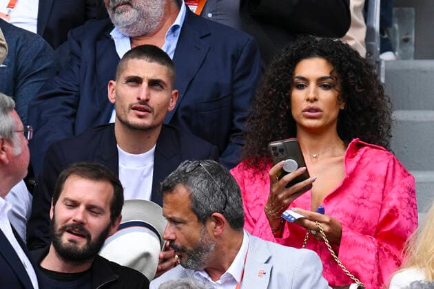 Marco Verratti et sa compagne CELEBRITIES : Roland Garros 2022 - Finale Simple Messieurs - 05 06 2022 JBAutissier Panoramic 