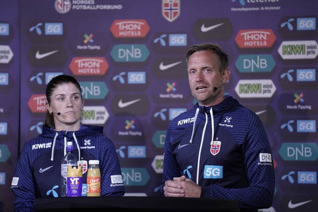 Press conference national team womens football Oslo 20220607 National team manager Martin Sj?gren together with captain Maren Mjelde presents the squad for this summers European Championship finals in womens football Photo Stian Lysberg Solum NTB Oslo Norway Copyright: xStianxLysbergxSolumx xNTBx EDITORIAL USE ONLY. RESTRICTED USE FOR BETTING COMPANIES