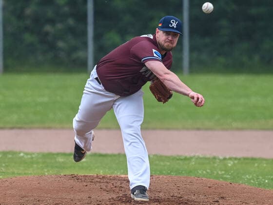 Sport Themen der Woche KW23 Sport Bilder des Tages Jared Mortensen (VOITH Heidenheim Heidekoepfe, 30). L&D Amsterdam vs. Heidenheim Heidekoepfe, Baseball, European Champions Cup Baseball 2022, 1. Spieltag, 07.06.2022 L&D Amsterdam vs. Heidenheim Heidekoepfe, Baseball, European Champions Cup Baseball 2022, 1. Spieltag, 07.06.2022 Bonn *** Jared Mortensen VOITH Heidenheim Heidekoepfe, 30 L D Amsterdam vs Heidenheim Heidekoepfe, Baseball, European Champions Cup Baseball 2022, 1 match day, 07 06 2022 L D Amsterdam vs Heidenheim Heidekoepfe, Baseball, European Champions Cup Baseball 2022, 1 match day, 07 06 2022 Bonn Copyright: xEibner-Pressefotox EP_THR