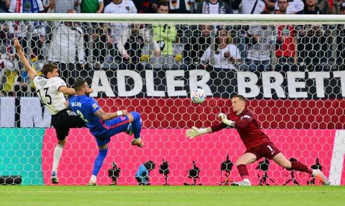 07 06 2022 UEFA Nations League international Germany Germany gg England United Kingdom from left Thomas Müller Mueller 13, Germany Kyle Walker 2, England Jordan Pickford 1, England