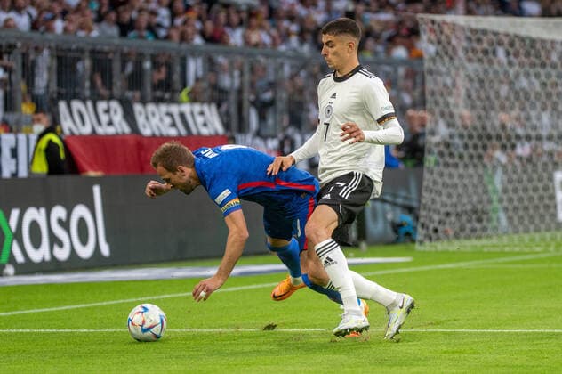 Harry Kane ENG and Kai Haverts GER Germany, Munich, 07 06 2022, national team, UEFA Nations League Division A, Group 3 Germany vs England, 2022 2023 season, matchday 2, Allianz Arena Foto A2 Bildagentur Peter Hartenfelser
