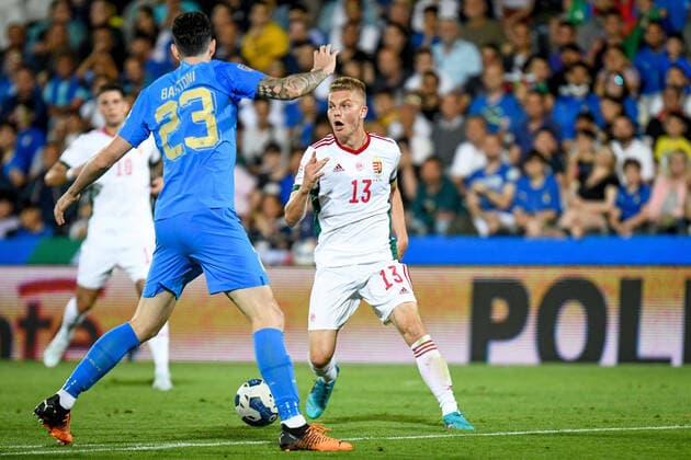 Mandatory Credit: Photo by Ettore Griffoni LiveMedia Shutterstock (12976211bd) Hungary s Andras Schafer in action against Italy s Alessandro Bastoni football UEFA Nations League match Italy vs Hungary, Dino Manuzzi stadium, Cesena, Italy - 07 Jun 2022 football UEFA Nations League match Italy vs Hungary, Dino Manuzzi stadium, Cesena, Italy - 07 Jun 2022  Copyright: xEttorexGriffoni LiveMedia Shutterstockx 12976211bd