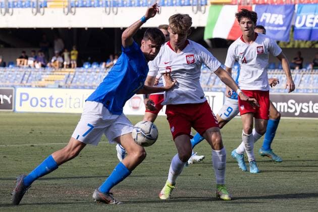 June 7, 2022, San Benedetto del Tronto, Italy: Nicolo Cudrig of Italy U20 and Maksymilan Tkocz of Poland U20 in action during the International Friendly, Länderspiel, Nationalmannschaft match between Italy U20 and Poland U20 at Stadio Riviera delle Palme on June 7, 2022 in San Benedetto del Tronto, Italy. Ã‚ Photo: . Other - U20 Italy vs Poland, San Benedetto del Tronto, Italy  - ZUMAl164 20220607_zsa_l164_110 Copyright: xCinziaxCamelax