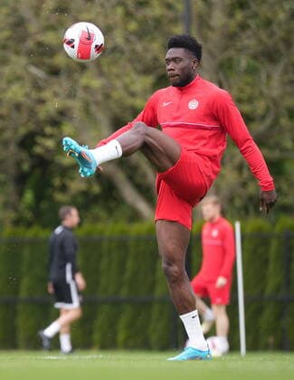 June 7, 2022, VANCOUVER, BC, CANADA: Canadian national men s soccer team forward Alphonso Davies juggles a ball during a training session for a CONCACAF Nations League match against Curacao, in Vancouver, on Tuesday, June 7, 2022. Canada s men s soccer team is back to training for the Thursday match, but the players say there s still work to be done on reaching a new deal with the s national governing body. A scheduled friendly against Panama on Sunday was cancelled after the Canadian team refused to play due to a labour dispute. Canada News - June 7, 2022 - ZUMAc35_ 20220607_zaf_c35_089 Copyright: xDarrylxDyckx