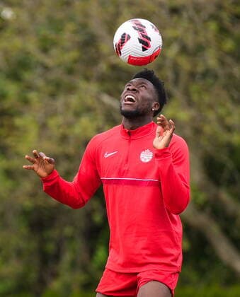 June 7, 2022, VANCOUVER, BC, CANADA: Canadian national men s soccer team forward Alphonso Davies juggles a ball with his head during a training session for a CONCACAF Nations League match against Curacao, in Vancouver, on Tuesday, June 7, 2022. Canada s men s soccer team is back to training for the Thursday match, but the players say there s still work to be done on reaching a new deal with the s national governing body. A scheduled friendly against Panama on Sunday was cancelled after the Canadian team refused to play due to a labour dispute. Canada News - June 7, 2022 - ZUMAc35_ 20220607_zaf_c35_097 Copyright: xDarrylxDyckx