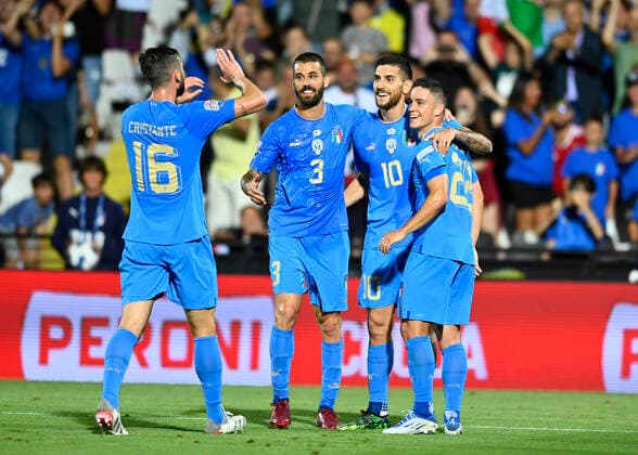 IPP20220607 Football - soccer: UEFA Nations League 2022 23, Italy (ITA) - Hungary (HUN), LORENZO PELLEGRINI ESULTA PER IL GOL (Verwendung nur in Deutschland - GERMANY ONLY) *** IPP20220607 Football soccer UEFA Nations League 2022 23, Italy ITA Hungary HUN , LORENZO PELLEGRINI ESULTA PER IL GOL Use only in Germany GERMANY ONLY 