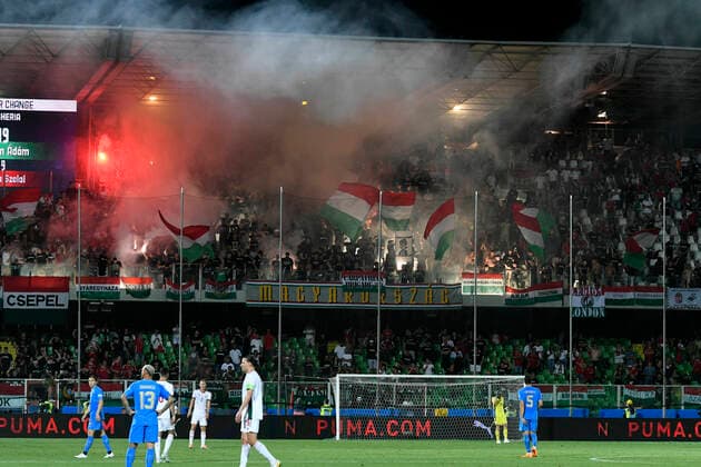 IPP20220607 Football - soccer: UEFA Nations League 2022 23, Italy (ITA) - Hungary (HUN), TIFO UNGHERIA (Verwendung nur in Deutschland - GERMANY ONLY) *** IPP20220607 Football soccer UEFA Nations League 2022 23, Italy ITA Hungary HUN , TIFO UNGHERIA use only in Germany GERMANY ONLY 
