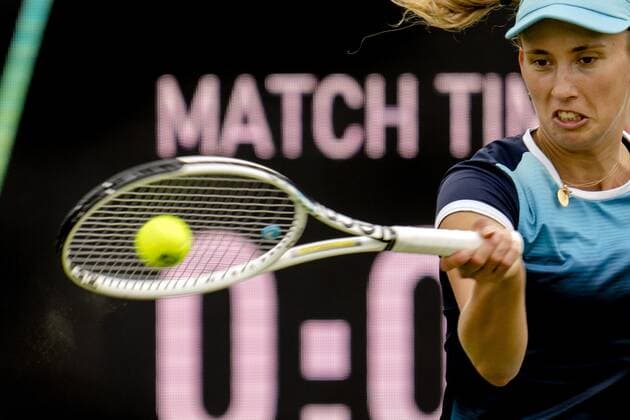 2022 06 09 11 27 51 ROSMALEN Tennis star Elise Mertens Belgium in action at the international tennis tournament Libema Open The combined Dutch tennis tournament for men and women will be held on the grass courts of Autotron for twelve days ANP SANDER KONING netherlands out belgium out Rosmalen xVIxxIVx 450106385 originalFilename: 0160801673st.jpg