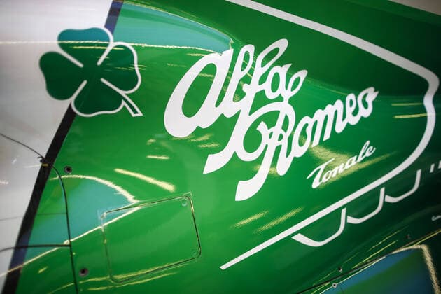 Sport Bilder des Tages Alfa Romeo F1 Team ORLEN C42, mechanical detail during the Formula 1 Azerbaijan Grand Prix 2022, 8th round of the 2022 FIA Formula One World Championship, WM, Weltmeisterschaft on the Baku City Circuit, from June 10 to 12, 2022 in Baku, Azerbaijan - F1 - AZERBAIJAN GRAND PRIX 2022 DPPI Panoramic  00122020__B3_0695