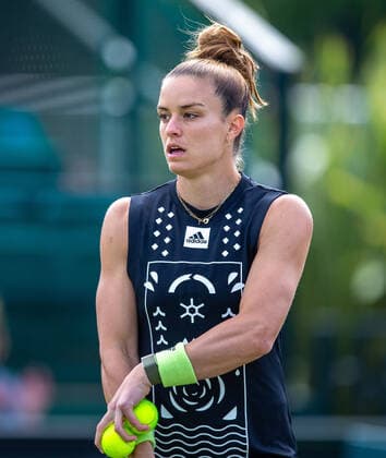 Rothesay Open Nottingham Day One Maria Sakkara Rduring the Second Round match of the Rothesay Open Nottingham Day One at Nottingham Tennis Centre, Nottingham Content Not Available For UK Newspapers Copyright: xDarrenxWoolleyx FIL-16999-0002 UK Newspapers OUT
