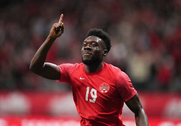 Sport Themen der Woche KW23 Sport Bilder des Tages June 9, 2022, VANCOUVER, BC, CANADA: Canada s Alphonso Davies celebrates his penalty kick goal against Curacao during the first half of a CONCACAF Nations League soccer match, in Vancouver, on Thursday, June 9, 2022. Canada News - June 9, 2022  - ZUMAc35_ 20220609_zaf_c35_155 Copyright: xDarrylxDyckx