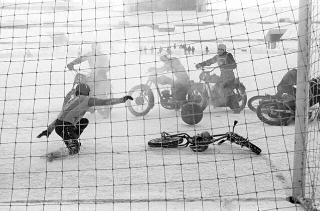 Archive pictures of the week Sport KW23