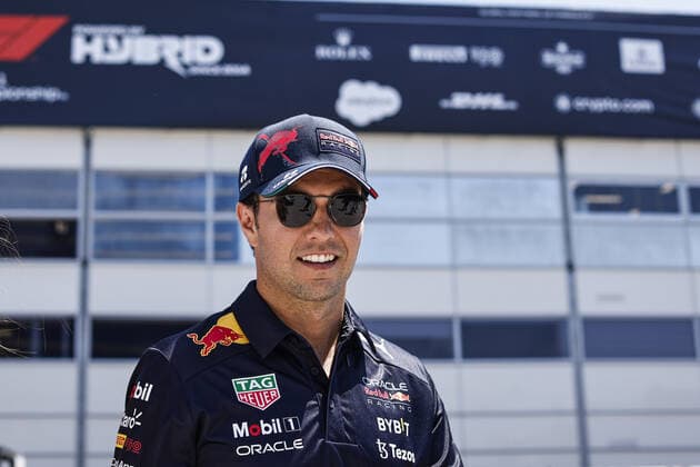 PEREZ Sergio (mex), Red Bull Racing RB18, portrait during the Formula 1 Azerbaijan Grand Prix 2022, 8th round of the 2022 FIA Formula One World Championship, WM, Weltmeisterschaft on the Baku City Circuit, from June 10 to 12, 2022 in Baku, Azerbaijan - F1 - AZERBAIJAN GRAND PRIX 2022 DPPI Panoramic  00122020__R5_7041