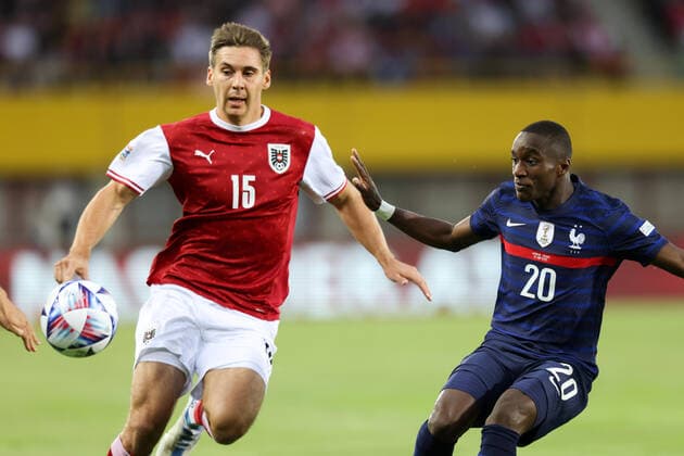 SOCCER - NL, AUT vs FRA VIENNA,AUSTRIA,10.JUN.22 - SOCCER - UEFA Nations League, OEFB international match, Länderspiel, Nationalmannschaft Austria vs France. Image shows Maximilian Woeber (AUT) and Moussa Diaby (FRA)  GEPAxpictures xGEPAxpictures xArminxRauthner