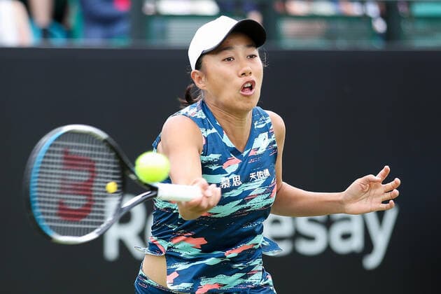 TENNIS - WTA, Tennis Damen Nottingham Open 2022 NOTTINGHAM,ENGLAND,10.JUN.22 - TENNIS - WTA Tour, Nottingham Open. Image shows Zhang Shuai (CHN).  GEPAxpictures xAlanxGrieves