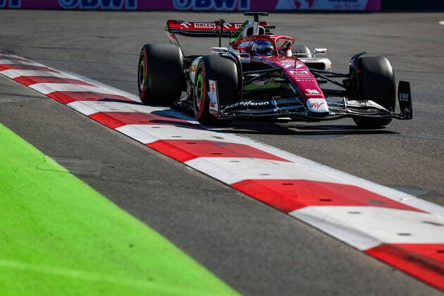 77 BOTTAS Valtteri (fin), Alfa Romeo F1 Team ORLEN C42, action during the Formula 1 Azerbaijan Grand Prix 2022, 8th round of the 2022 FIA Formula One World Championship, WM, Weltmeisterschaft on the Baku City Circuit, from June 10 to 12, 2022 in Baku, Azerbaijan - F1 - AZERBAIJAN GRAND PRIX 2022 DPPI Panoramic  20220611_GOOD6738