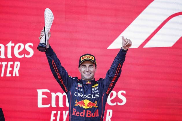 PEREZ Sergio (mex), Red Bull Racing RB18, portrait podium celebration during the Formula 1 Azerbaijan Grand Prix 2022, 8th round of the 2022 FIA Formula One World Championship, WM, Weltmeisterschaft on the Baku City Circuit, from June 10 to 12, 2022 in Baku, Azerbaijan - F1 - AZERBAIJAN GRAND PRIX 2022 - RACE DPPI Panoramic  00122021__R5_0356