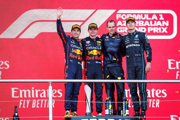 11 Sergio Perez MEX, Oracle Red Bull Racing , 1 Max Verstappen NLD, Oracle Red Bull Racing , 63 George Russell GBR, Mercedes AMG Petronas F1 Team , F1 Grand Prix of Azerbaijan at Baku City Circuit on June 12, 2022 in Baku, Azerbaijan Photo by HOCH ZWEI Baku Azerbaijan