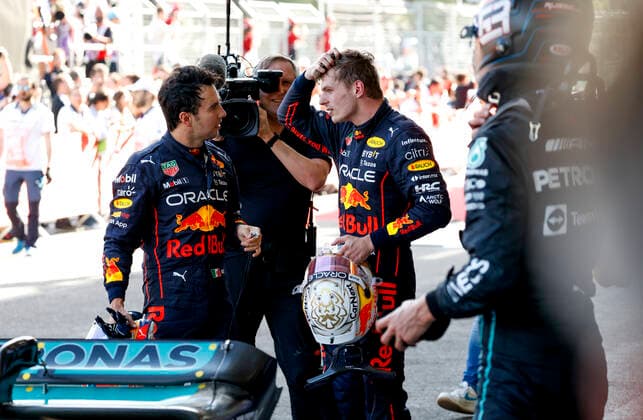 11 Sergio Perez MEX, Oracle Red Bull Racing , 1 Max Verstappen NLD, Oracle Red Bull Racing , F1 Grand Prix of Azerbaijan at Baku City Circuit on June 12, 2022 in Baku, Azerbaijan Photo by HOCH ZWEI Baku Azerbaijan