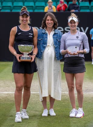 Rothesay Open Nottingham Day Four 2021 Womens Singles Champion Johanna Konta stands with 2022 winner Beatriz Haddad Maia and runner up Alison Riske during the Finals match of the Rothesay Open Nottingham Day Four at Nottingham Tennis Centre, Nottingham Content Not Available For UK Newspapers Copyright: xDarrenxWoolleyx FIL-17005-0001 UK Newspapers OUT