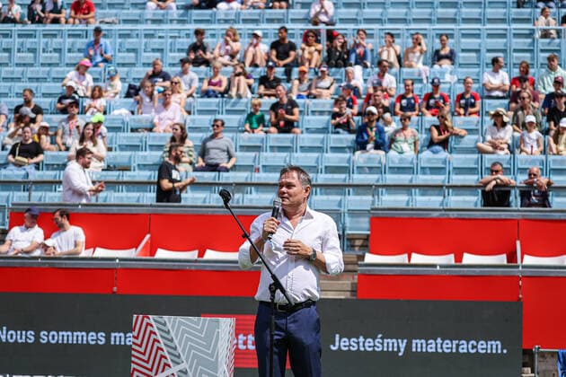 Opening ceremony at Steffi Graf Stadium Dr Dietrich Wolter President of LTTC Rot Weiß , bett1open WTA 500, Berlin, LTTC Rot Weiß , 12 06 2022, Copyright: xClaudioxGärtnerx