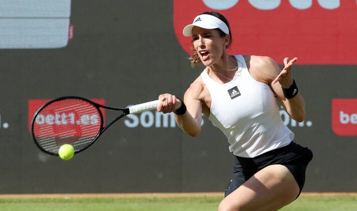 Andrea Petkovic GER action upper body tennis bed1 open WTA 500 tournament on grass women season 2021 2022 14 06 2022