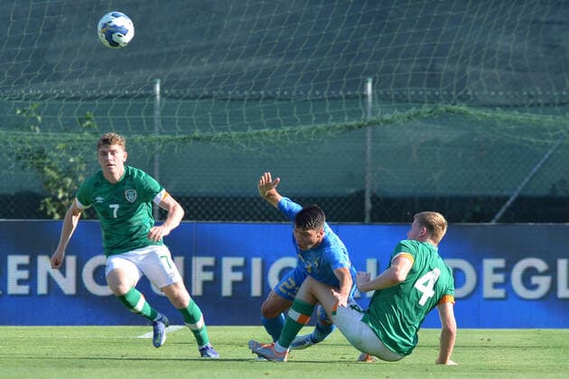 Photo Fabio Urbini LaPresse June 14, 2022 Ascoli , Italy soccer Italia vs Repubblica d Irlanda - European Qualification Under 21 - 2023 - Cino e Lillo Del Duca Stadium In the pic: Mark McGuinness Irland on Cambiaghi Italy  Copyright: xFabioxUrbini LaPressex