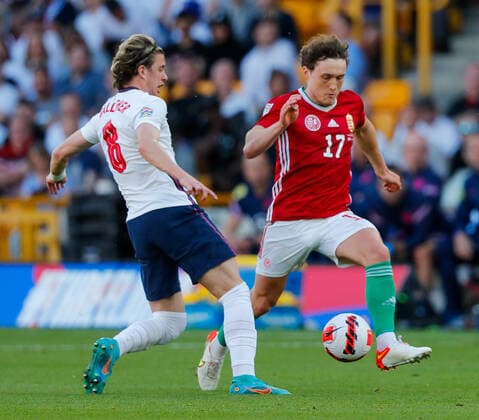 England v Hungary UEFA Nations League Callum Styles of Hungary drives past Conor Gallagher of England during the UEFA Nations League match between England and Hungary at Molineux, Wolverhampton Content Not Available For UK Newspapers Copyright: xPaulxChestertonx FIL-17013-0049 UK Newspapers OUT