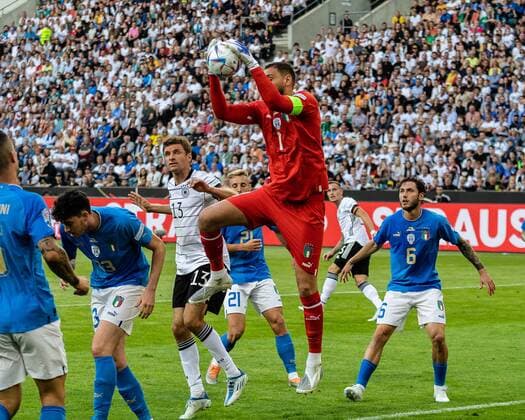 Gianluigi Donnarumma Italy 01 , Thomas Mueller Germany, 13 ,Davide Calabria Italy 06 GER, Germany Germany vs Italy Italy, football, Laenderspiel, UEFA Nations League Division A, Group 3, 2022 2023, 14 06 2022, DFB DFL regulations prohibit any use of photographs as image sequences and or quasi video GER, Germany Germany vs Italy Italy, football, Laenderspiel, UEFA Nations League Division A, Group 3, 2022 2023, 14 06 2022 Moenchengladbach Copyright: xEibner-Pressefoto RogerxBuerkex EP_EER