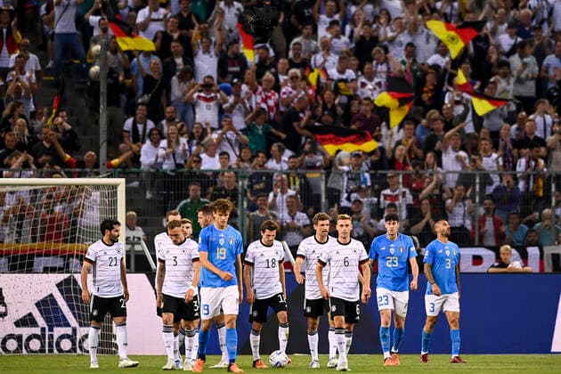 Photo LaPresse - Fabio Ferrari June, 14 2022 M& xf6;nchengladbach, Germany soccer Germany vs Italy - Uefa Nations League - Group C 3 6 - Stadium Stadion im Borussia-Park. In the pic:Thomas Muller (Germany) celebrates after score 3-0  Copyright: xFabioxFerrari LaPressex