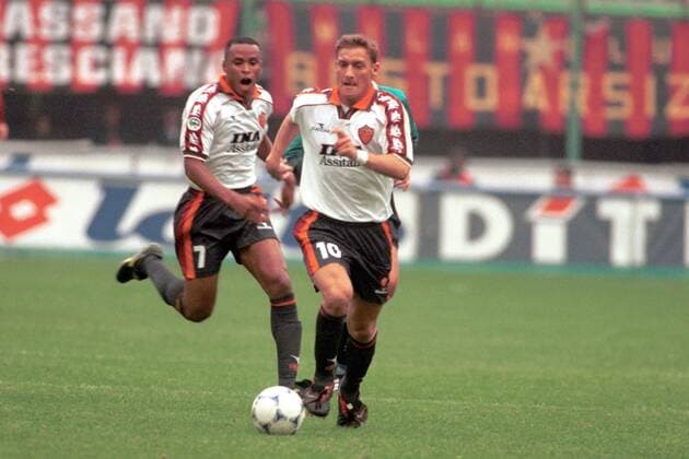 Football, Roma legend Totti ends his career